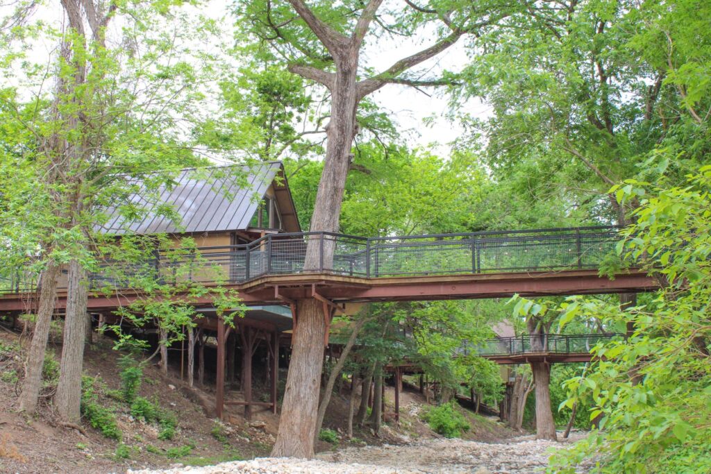 River Road Treehouse Exterior